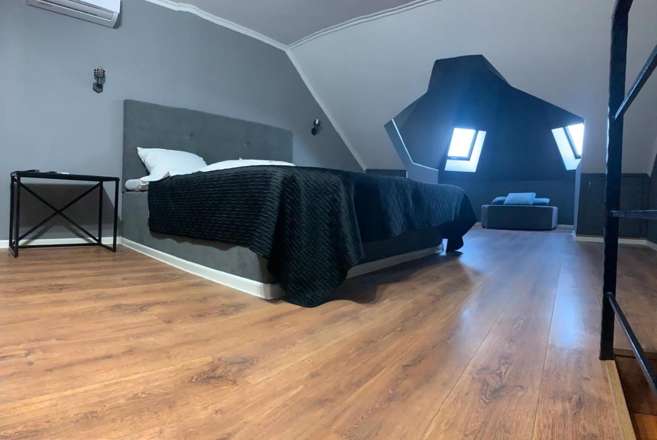 Beregynya Motel Yuzhnoukrainsk Buitenkant foto