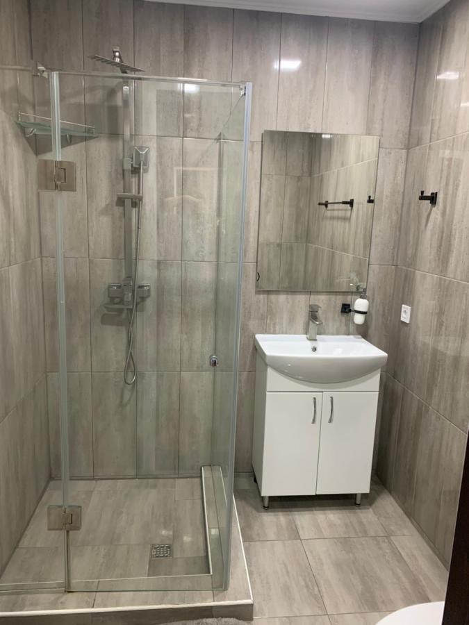 Beregynya Motel Yuzhnoukrainsk Buitenkant foto