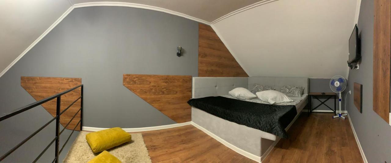 Beregynya Motel Yuzhnoukrainsk Buitenkant foto